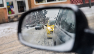 Cod galben de viscol și ninsori în Sibiu, până luni. Polițiștii sibieni: nu porniți la drum fără cauciucuri de iarnă și rezervă de combustibil