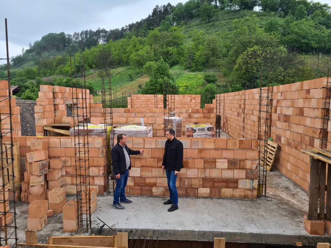 Cea mai modernă școală din țară, gândită și construită de primarul PSD Nicolae Lazăr