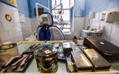 O treime dintre părinții din România nu și-au dus niciodată copiii la stomatolog. În județ, 99% din medicii stomatologi din rețeaua publică sunt în Municipiul Sibiu