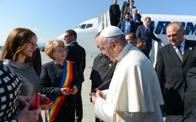 Papa Francisc, mesaj de Bobotează: Există lideri în societate care seamănă moarte şi ucid oameni nevinovaţi