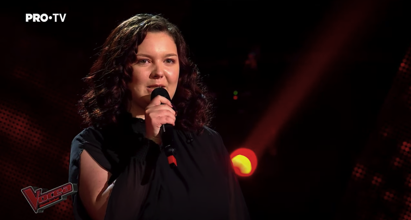Sibianca Ioana Vecerdea a întors două scaune la Vocea României. „Muzica este modul în care mă exprim cel mai bine”