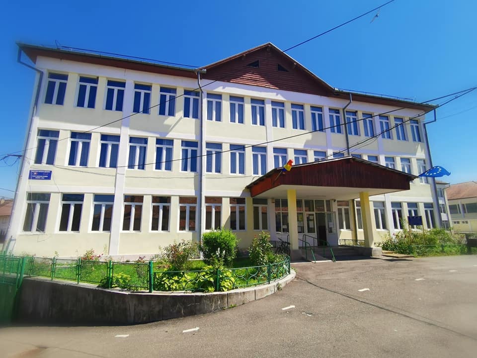 Școlile din județul Sibiu cu cele mai mari bugete. „Investițiile au fost bune, așteptăm cât mai mulți elevi”