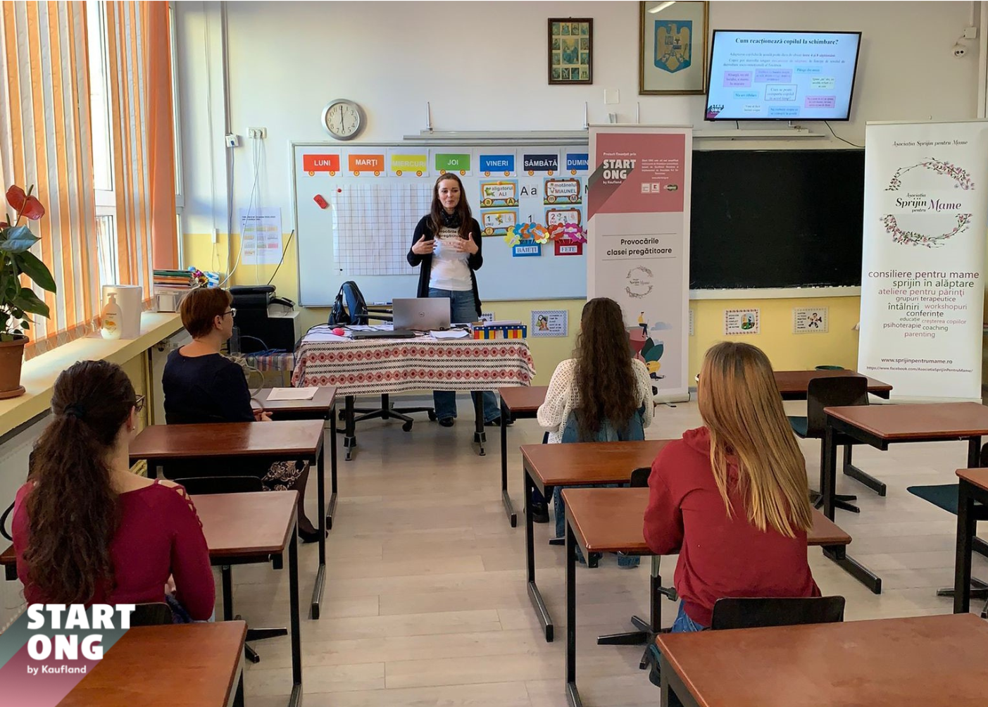 Provocările clasei pregătitoare dezbătute cu părinții elevilor din trei școli din Sibiu