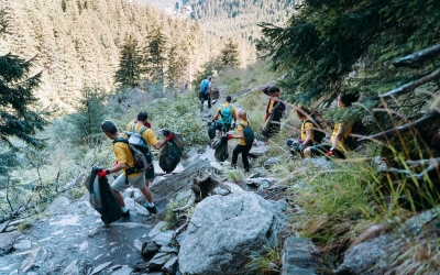 Consiliul Județean invită la ”drumețenie” în timpul programului. ”Veniți cei care puteți”