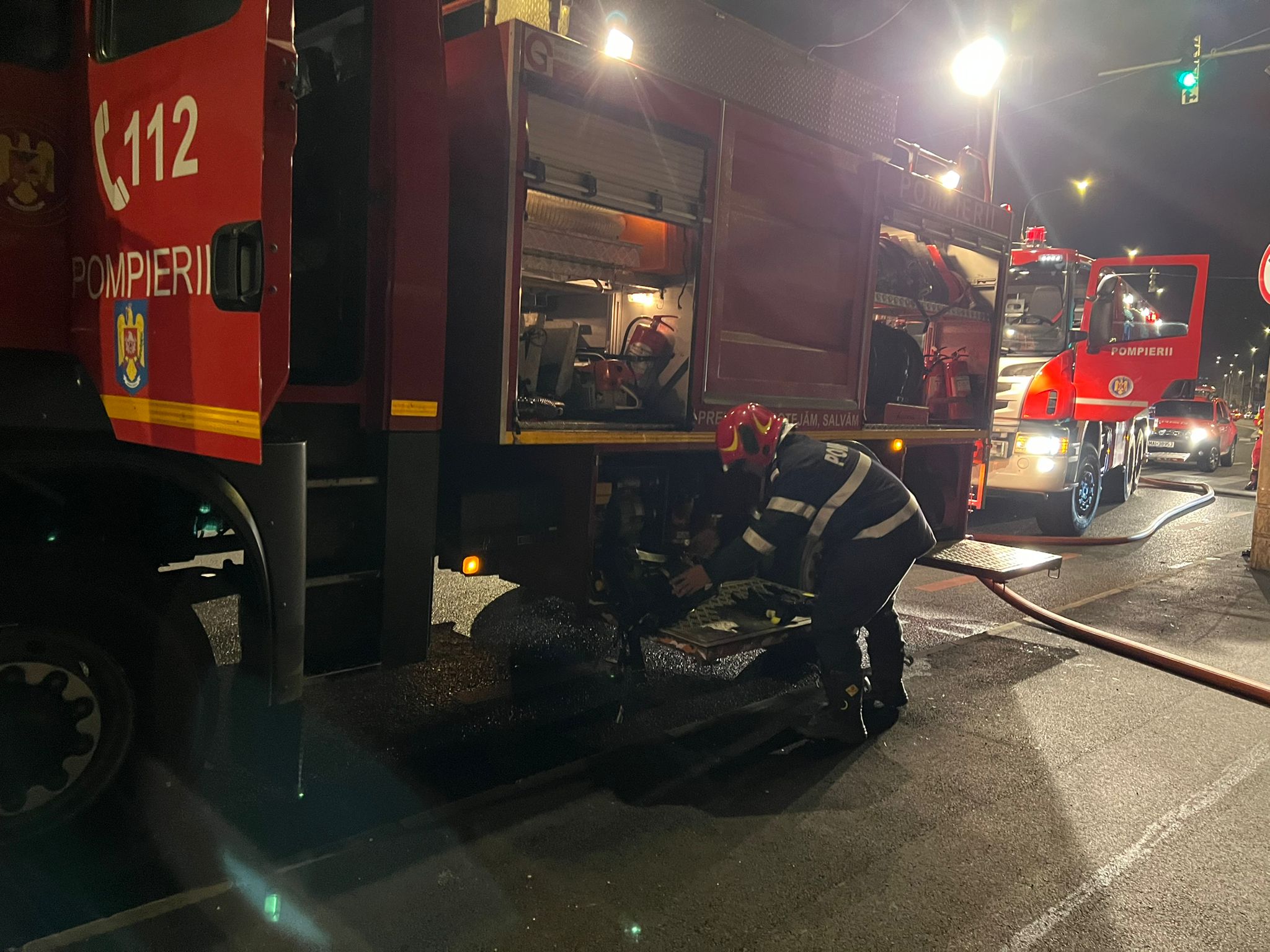 Incendiu stins rapid de pompieri în Țiglari