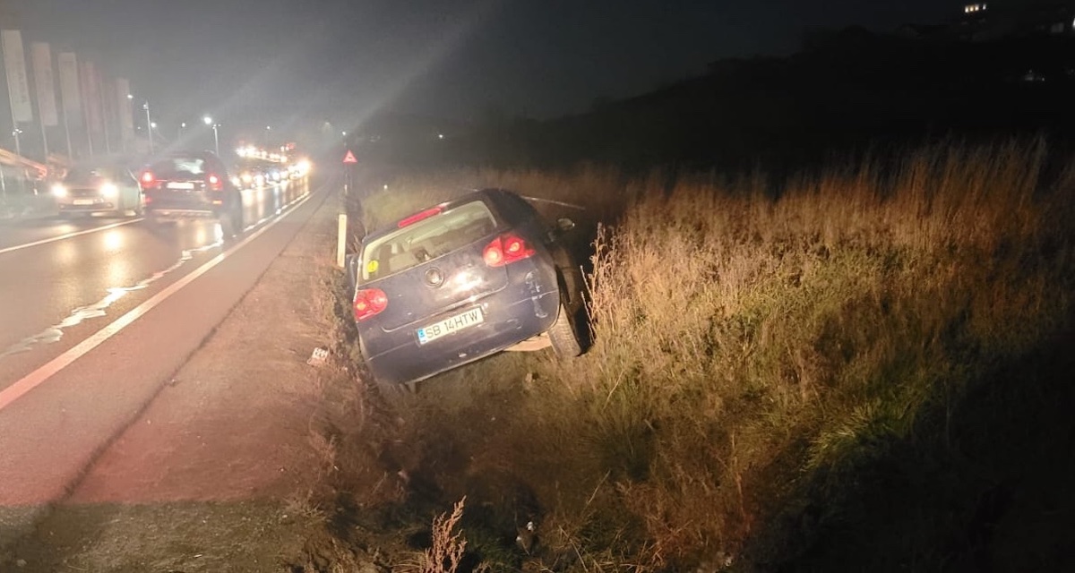 Accident la ieșirea spre Șura: A ieșit în drumul național fără să se asigure. O femeie de ajuns la spital
