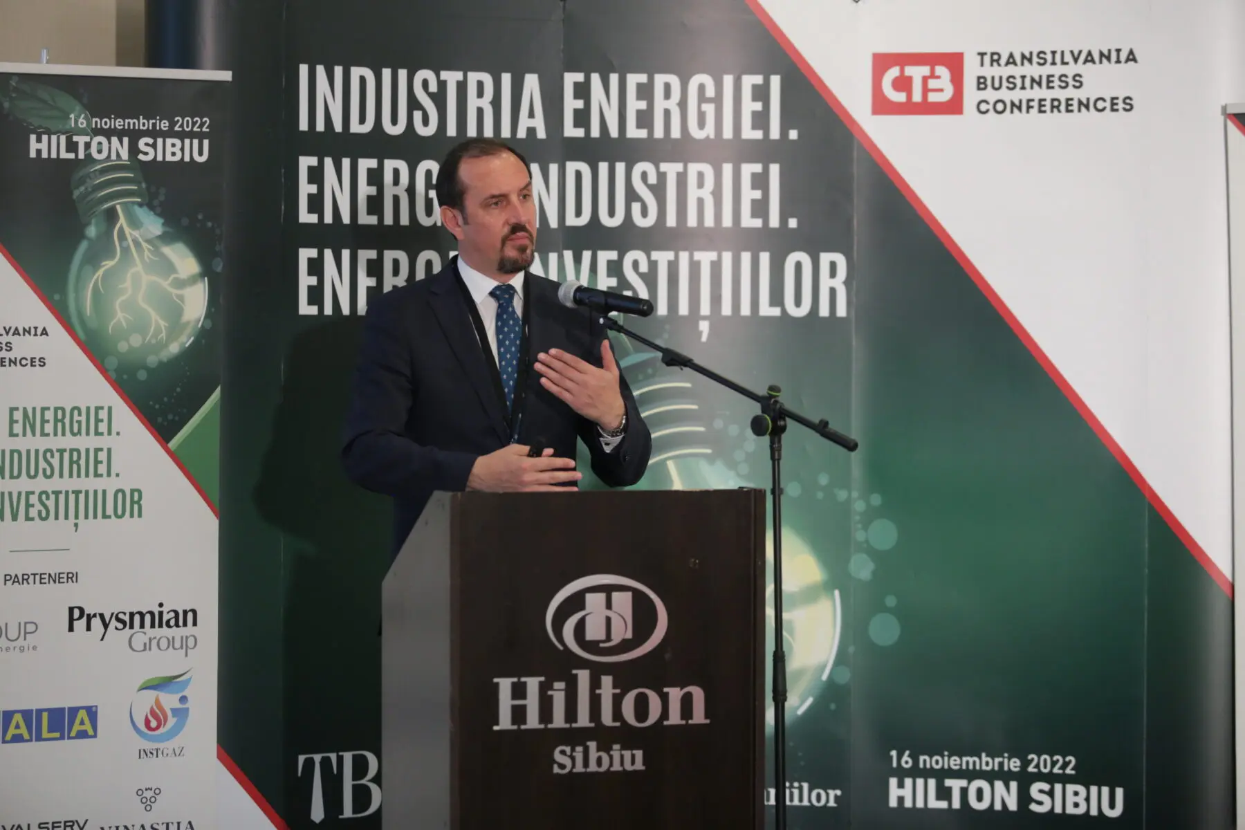 Înlocuirea gazului natural cu hidrogenul în zona automotive din Sibiu. „Pare ilogic să construiești o mașină cu emisii zero, dar cu piese construite cu emisii de carbon”