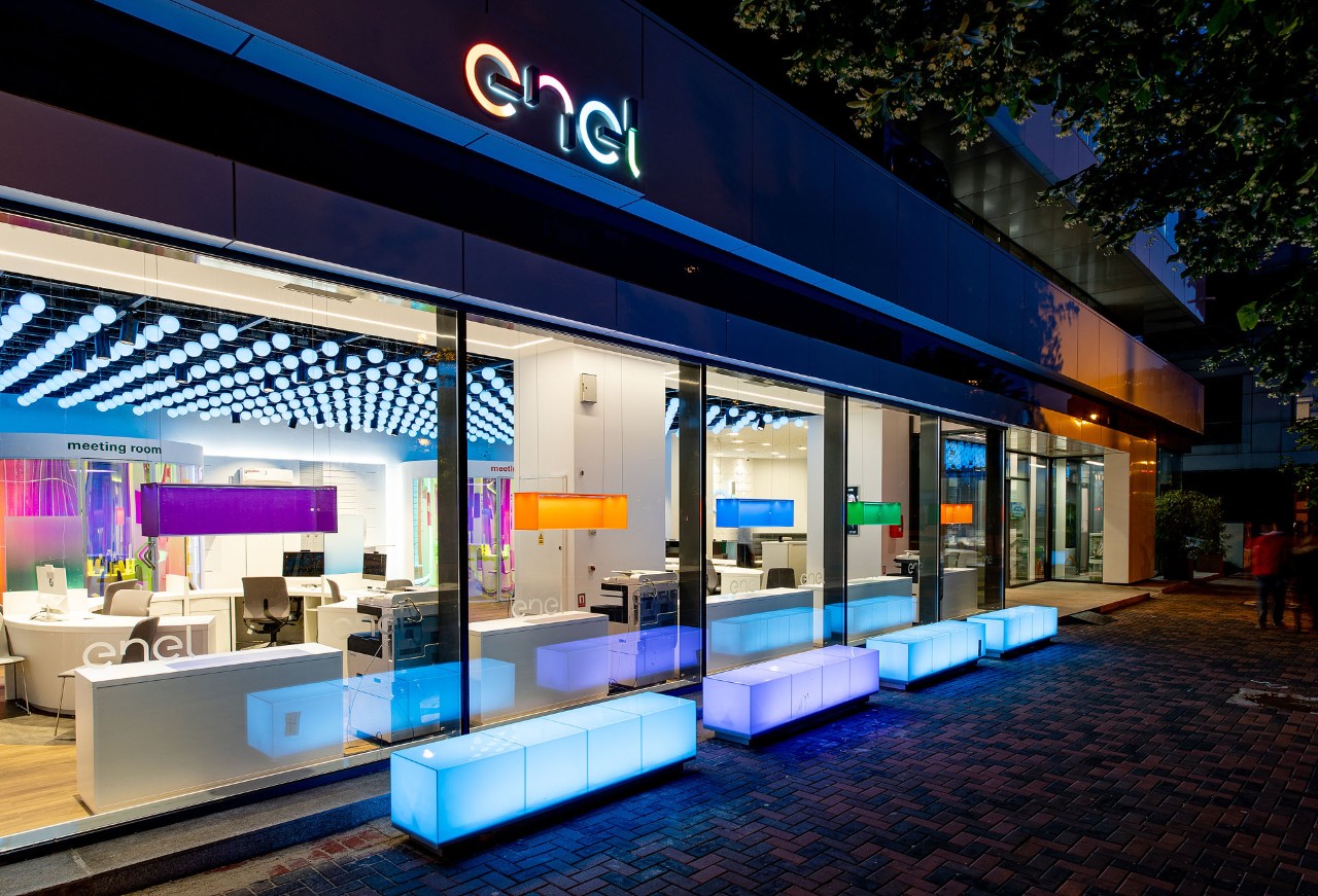 Enel are în plan plecarea din România anul viitor