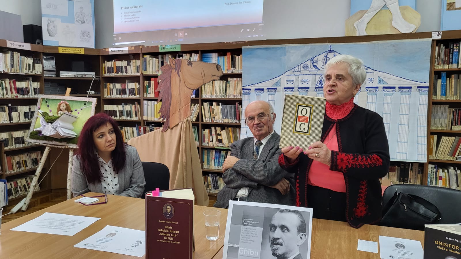 Onisifor Ghibu a fost omagiat la Colegiul Național „Gheorghe Lazăr” din Sibiu la 50 de ani de la moarte