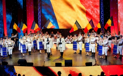 „Noi suntem români!” - Spectacol omagial dedicat Zilei Naţionale a României. Acces gratuit pe bază de invitații