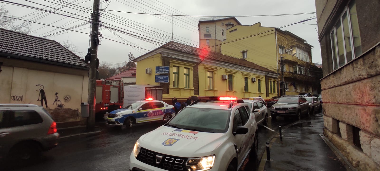 Incendiu la o secţie a Spitalului pentru Copii din Cluj. Pacienţii au fost evacuaţi în siguranţă