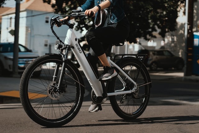 Motive să folosești bicicleta electrică pliabilă