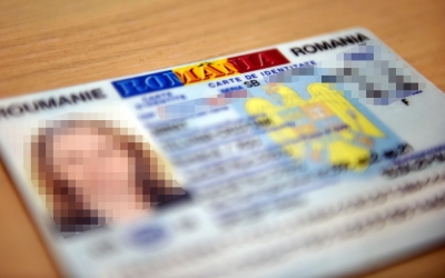 Peste 1.100 de sibieni nu s-au mai uitat de mult în buletin