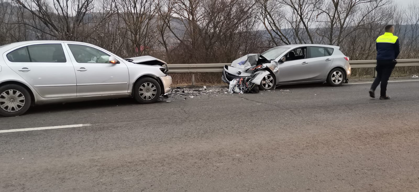 Șase persoane dintre care trei copii au ajuns la spital în urma unui accident rutier petrecut la Șura Mare