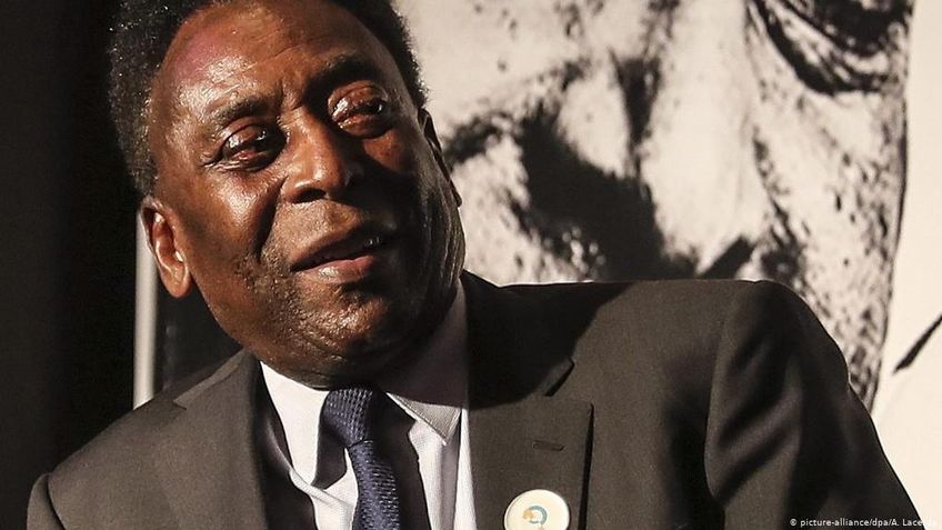 Legendarul fotbalist Pele a murit la 82 de ani