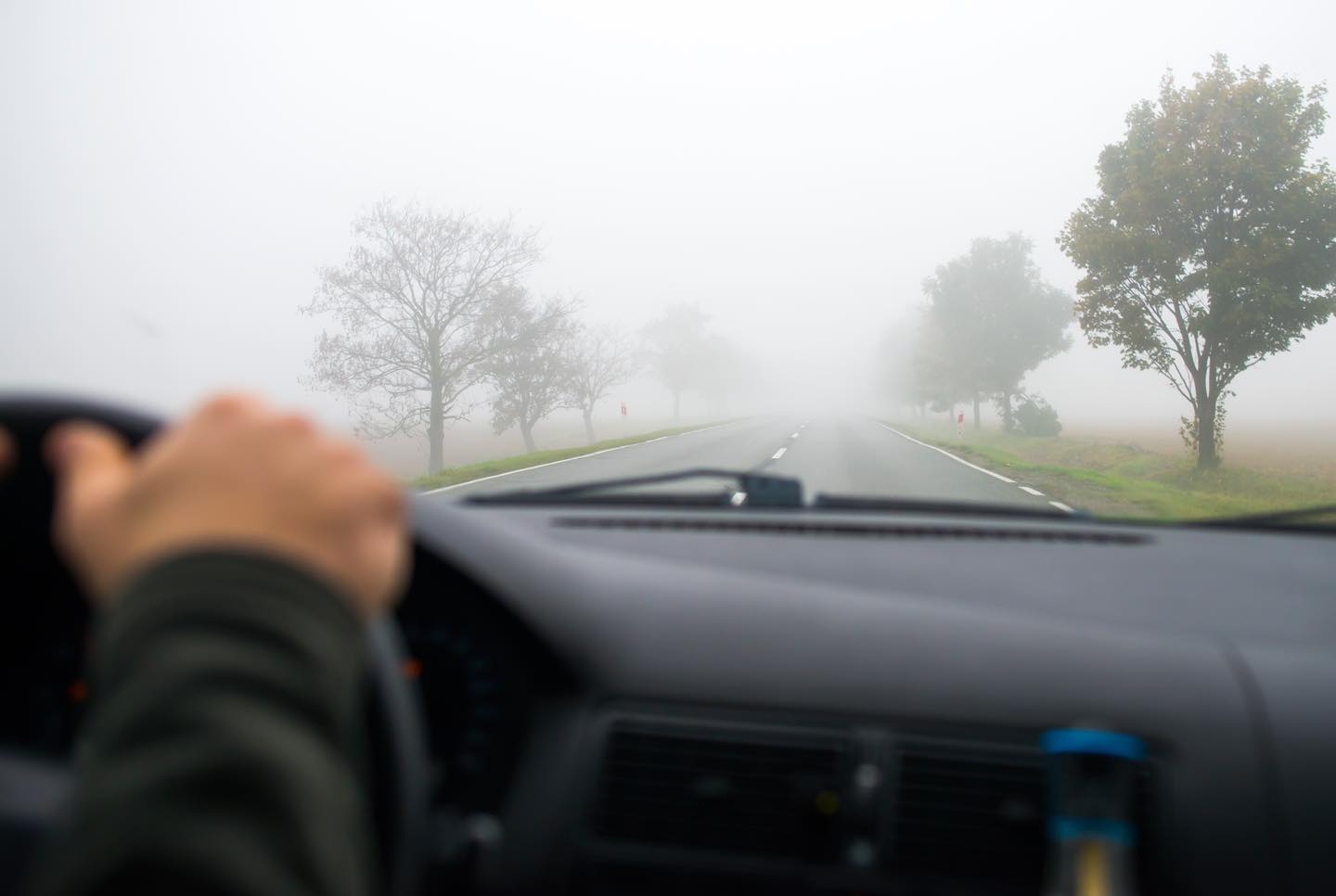 Vizibilitate redusă până la 50 de metri în județul Sibiu din cauza ceții