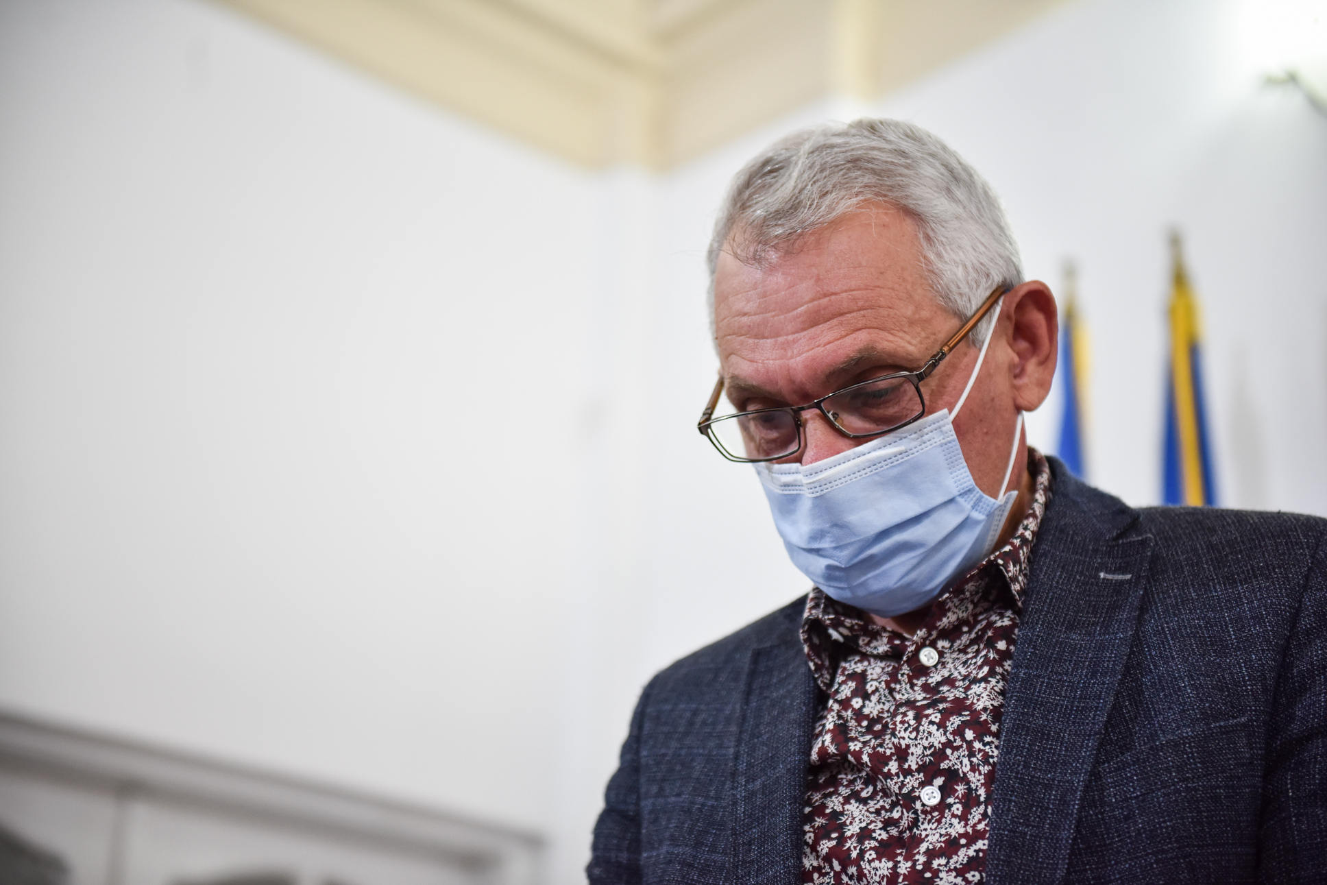 Prefectul Mircea Crețu, infectat din nou cu covid. „Este în stare stabilă”