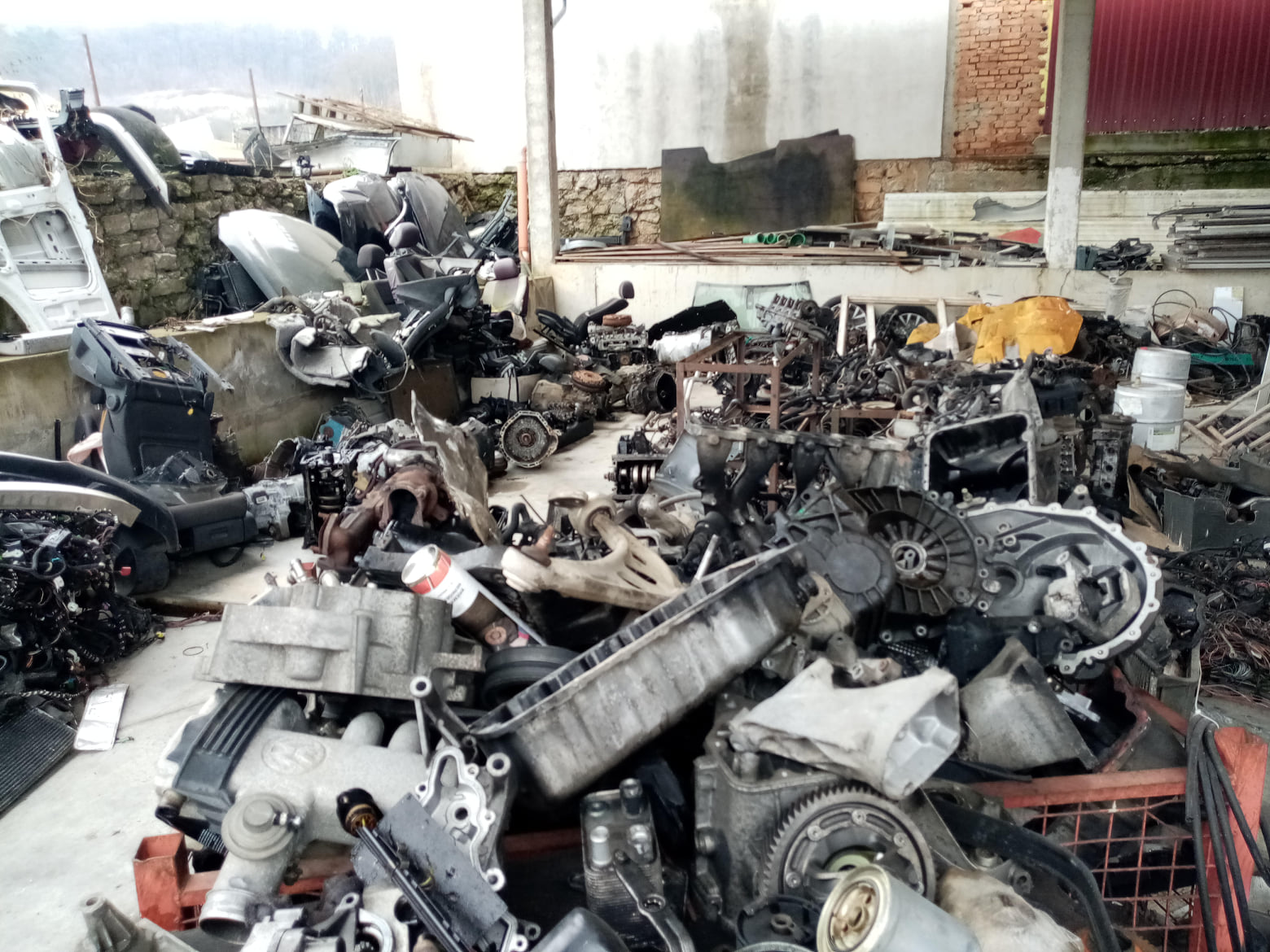 Garda de Mediu Sibiu a aplicat amenzi de peste 100.000 de lei după zeci de controale la service-urile auto