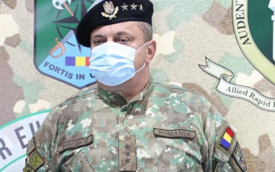 Gen. lt. Tomiță-Cătălin Tomescu, comandantul Comandamentului Corpului Multinaţional Sud-Est al NATO, trecut în rezervă