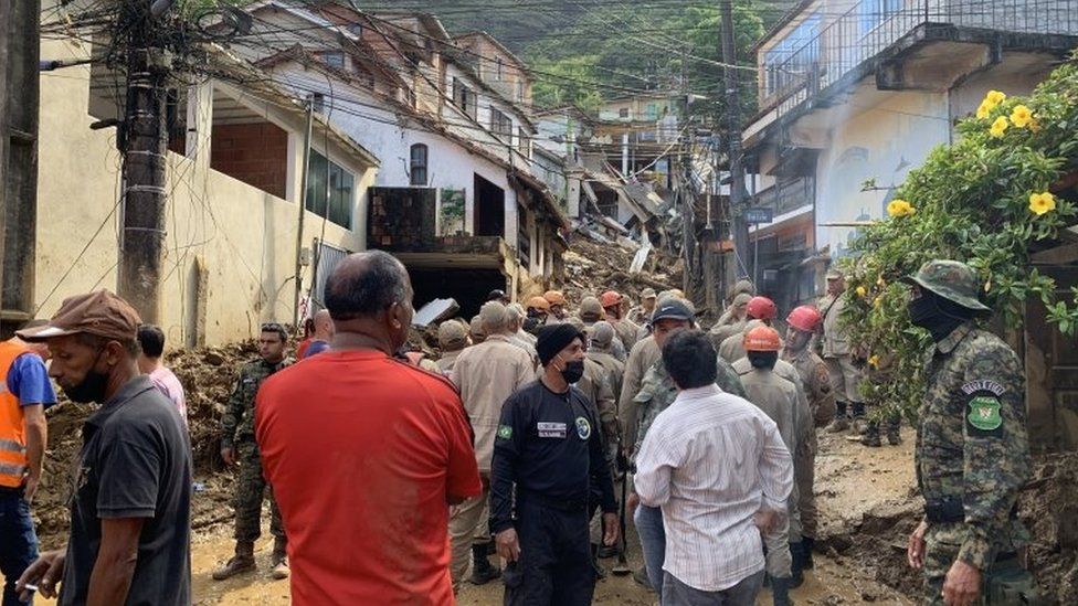 Bilanţul tragediei din oraşul brazilian Petropolis a urcat la 181 de morţi, dintre care cel puţin 30 sunt copii