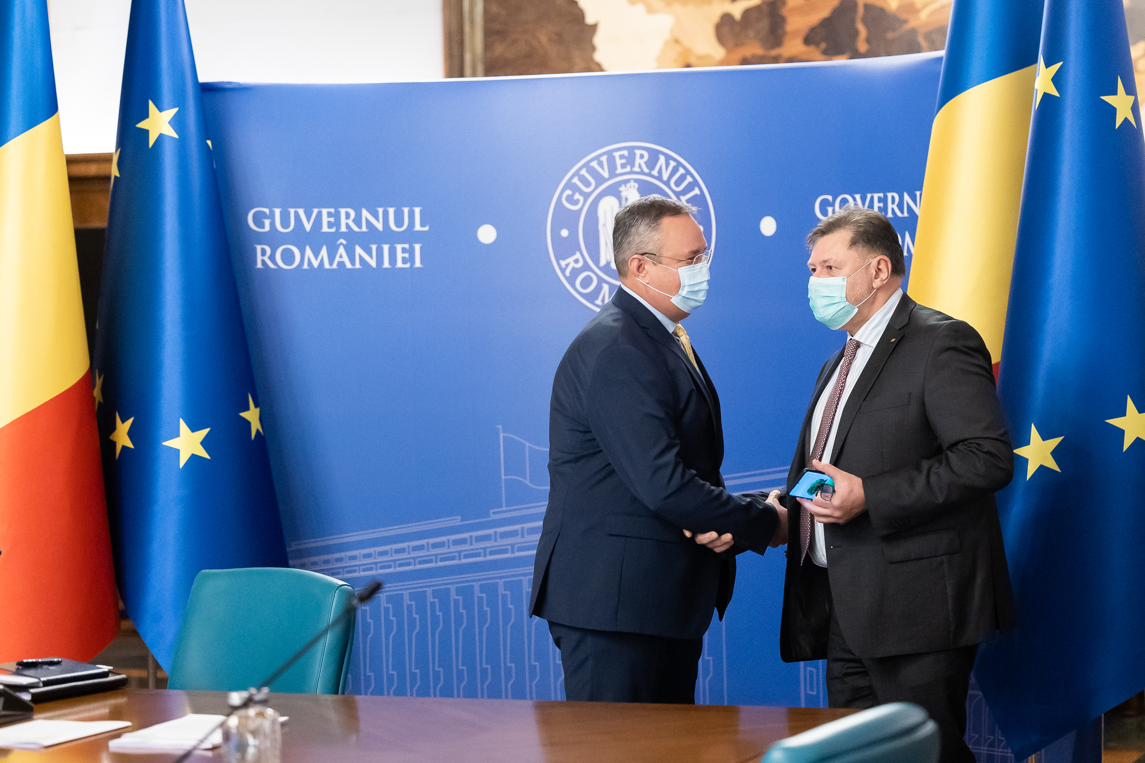 Ciucă: Este foarte clar că am intrat pe o linie descendentă. Urmează să venim cu măsuri care să se preteze la situaţia concretă