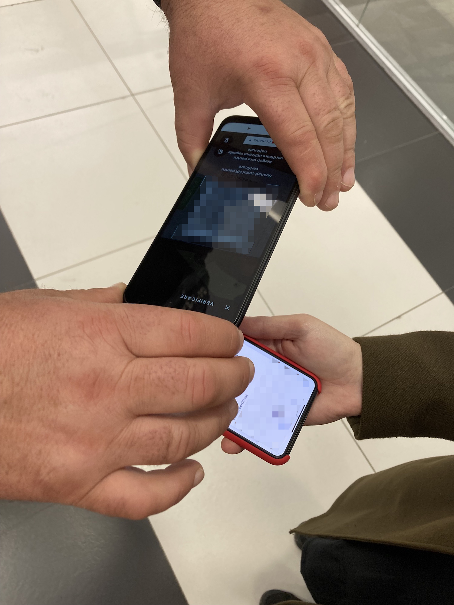 Măsuri de relaxare: CNSU discută propunerea renunțării la certificatul verde în supermarketurile din mall