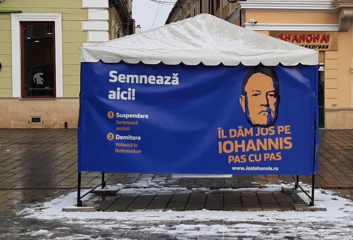Cerere AUR la Primăria Sibiu: autorizație pentru un cort de strângere de semnături împotriva președintelui Iohannis