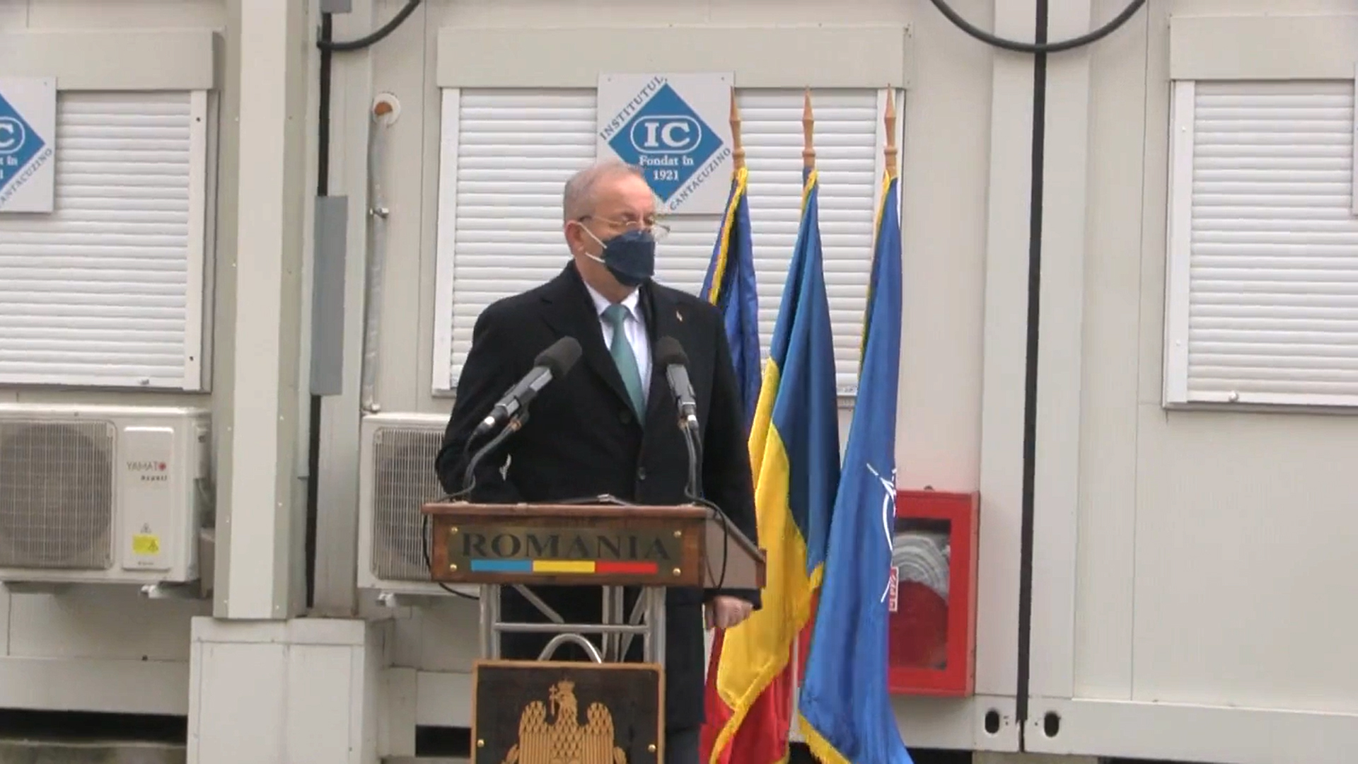 Ministrul Dîncu anunţă că a intrat în izolare după ce s-a infectat, a doua oară, cu virusul SARS-CoV-2