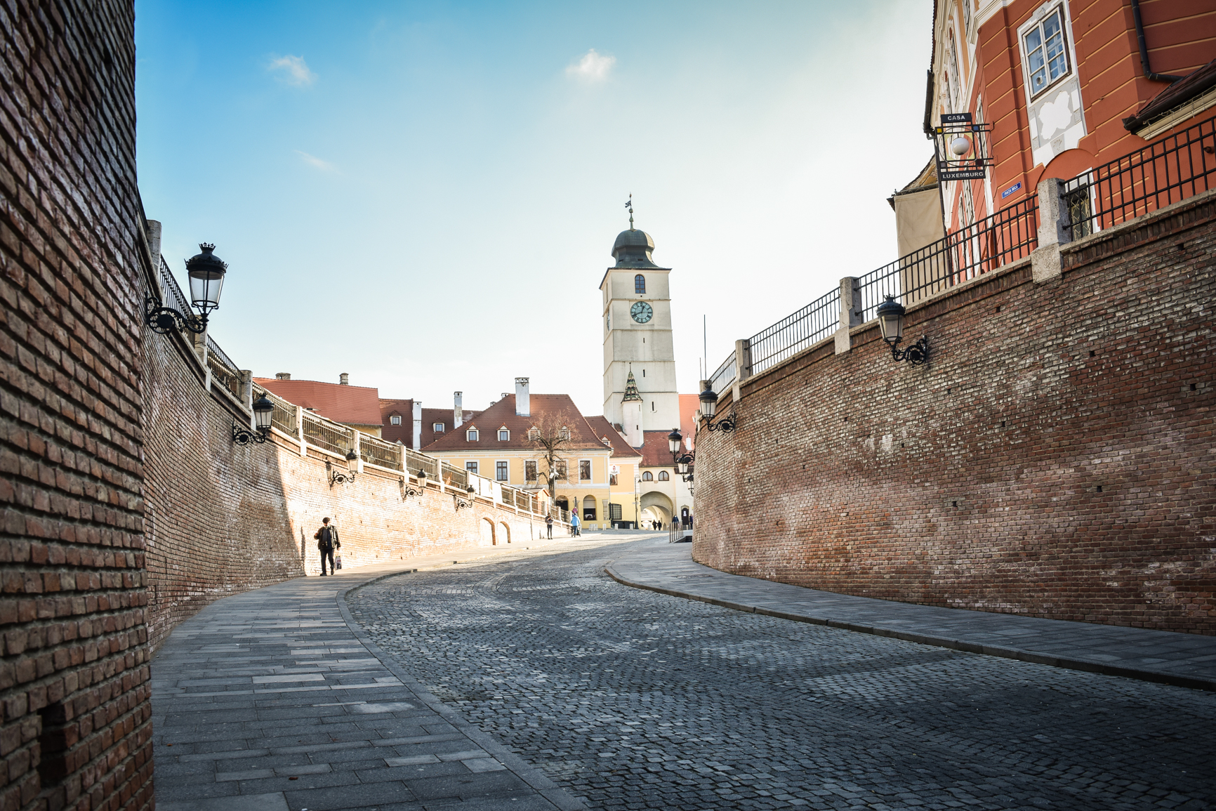 Business Insider, ediția din Spania, recomandă Sibiul, ca destinație turistică, în 2022. ”România este una dintre cele mai ieftine țări din UE”