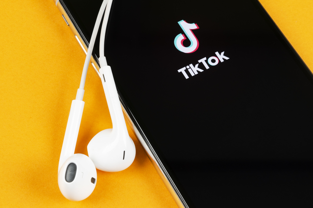 TikTok le va permite utilizatorilor săi să posteze videoclipuri cu o durată de până la zece minute