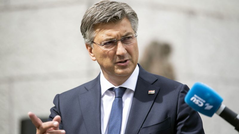 VIDEO - Dronă prăbuşită în Croaţia: Premierul Plenkovic deplânge deficienţele de reacţie în spaţiul NATO