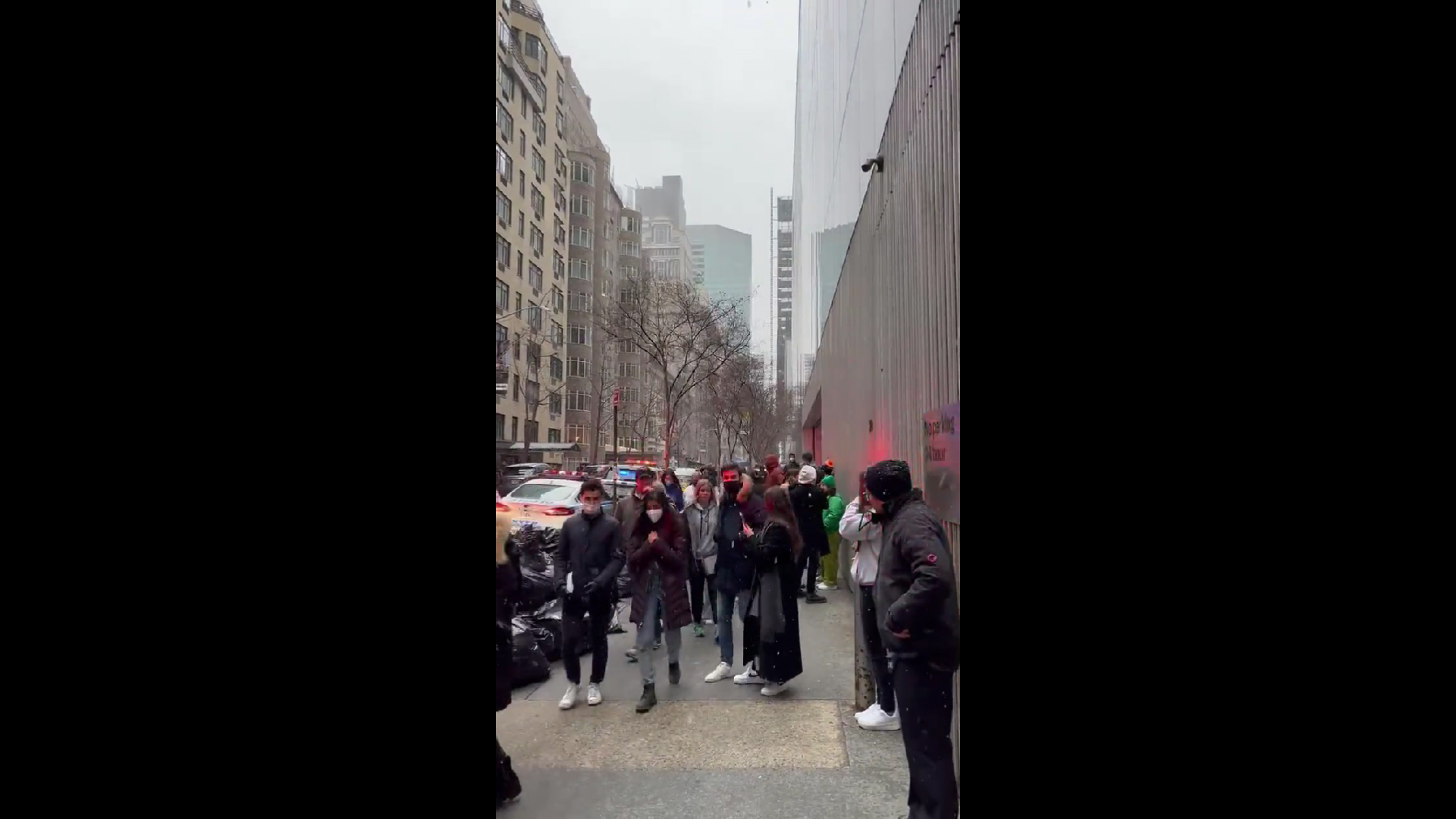 Două femei au fost rănite cu lovituri de cuţit la MoMA. Muzeul newyorkez a fost evacuat