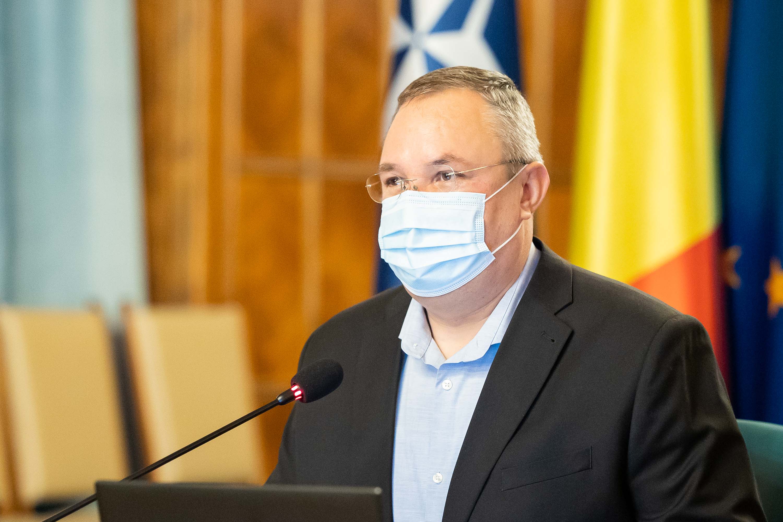 Premierul Ciucă despre românii care se tem că rămân fără ulei sau benzină: ”România nu are de ce să-și facă probleme”