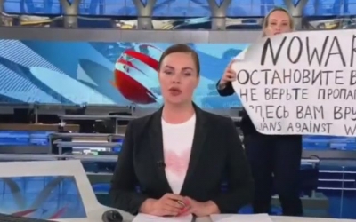 Kremlinul despre protestul jurnalistei Marina Ovsiannikova: este un act de huliganism