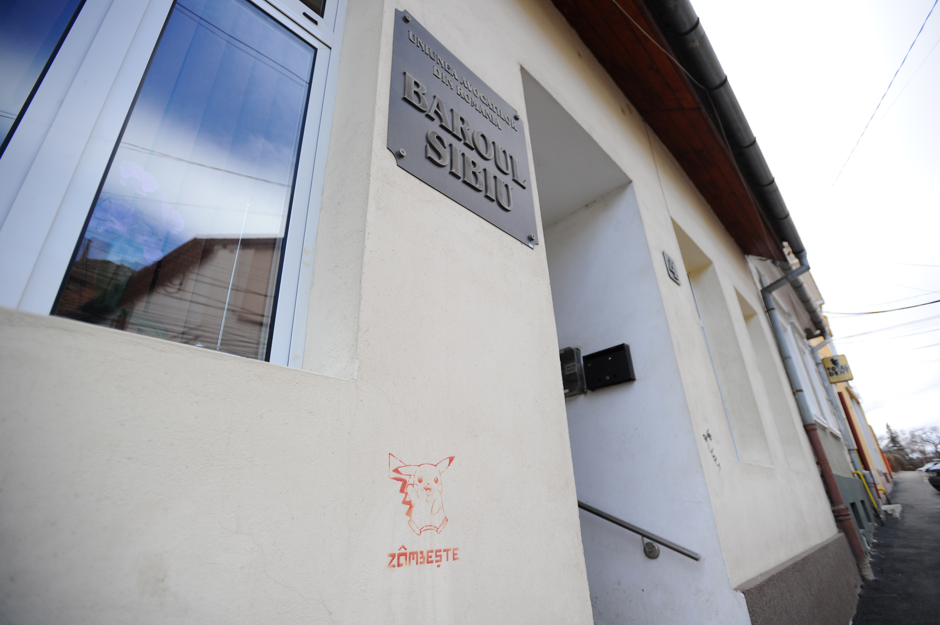 27 de avocați din Baroul Sibiu fac voluntariat în școli și-i ajută pe copii să-și cunoască drepturile și obligațiile
