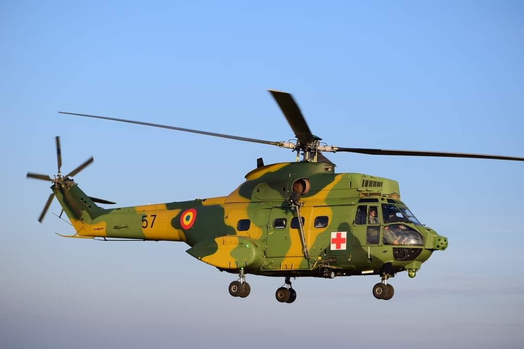VIDEO/ Actualizare: Elicopterul Puma a fost găsit prăbușit. Toți cei cinci membri ai echipajului au decedat