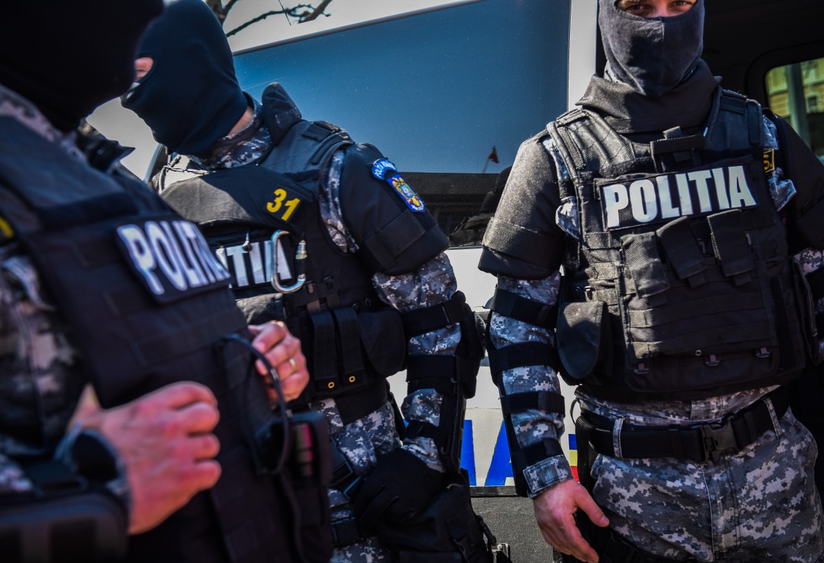 Fostul polițist șpăgar de la Poiana Sibiului a fost trimis în judecată