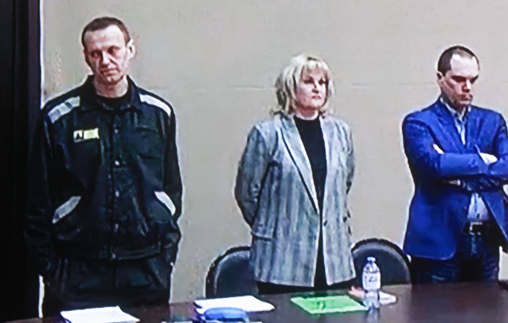 Aleksei Navalnîi, găsit vinovat pentru fraudă. Disidentul rus riscă încă 13 ani de închisoare