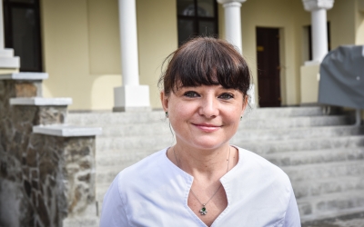 Dr. Iulia Simina, singurul medic primar pneumolog pediatru din Sibiu: „trebuie să restabilim conexiunile medic – pacient ”