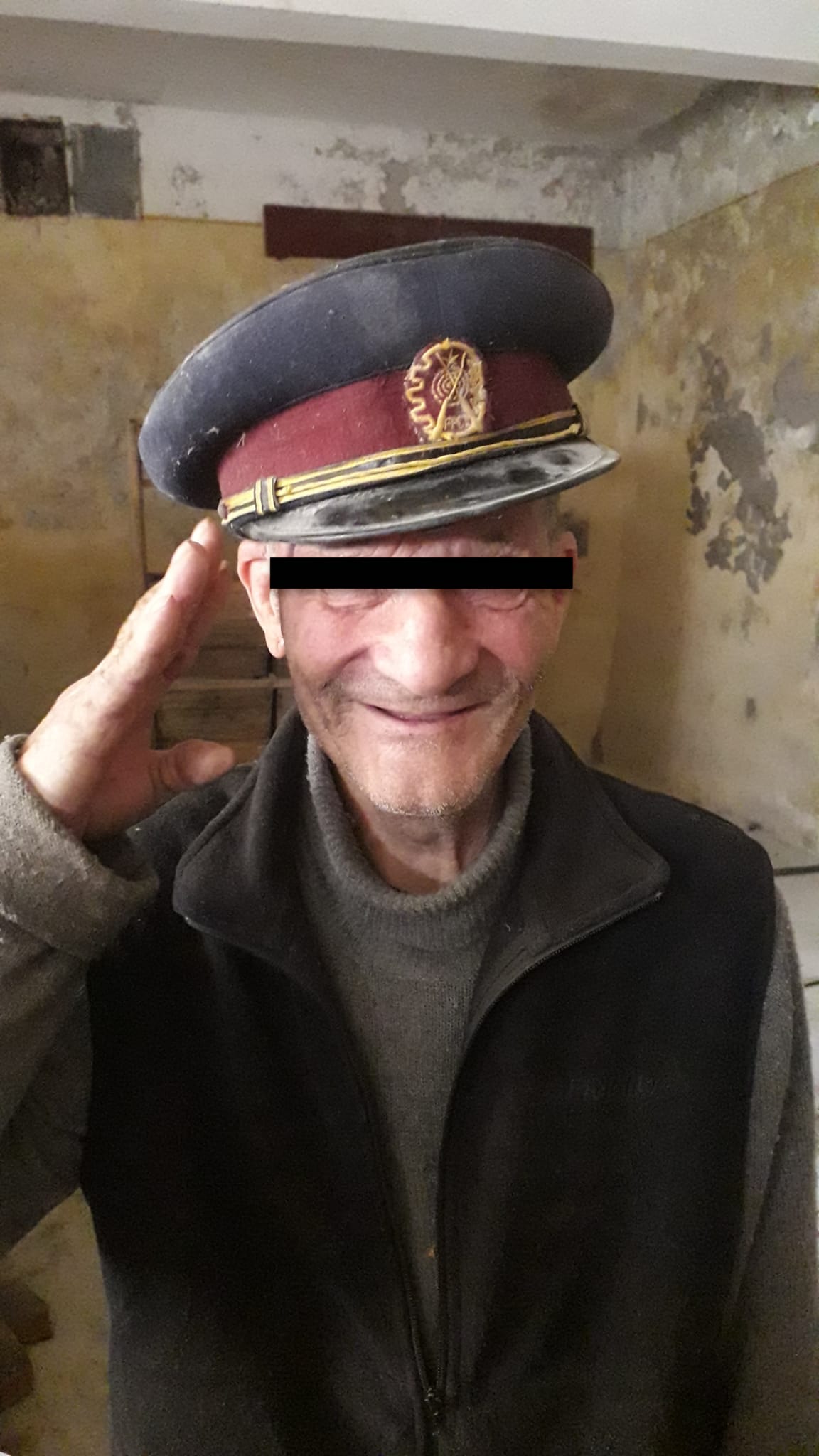 ”L-au bătut de i-au sărit pantofii din picioare”. Un bătrân de 74 de ani a murit singur, după ce a fost lovit de un ”bulibașa”