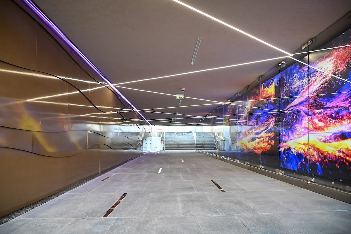 Noile ecrane din pasajul Șaguna, folosite pentru refugiații ucraineni la Sibiu