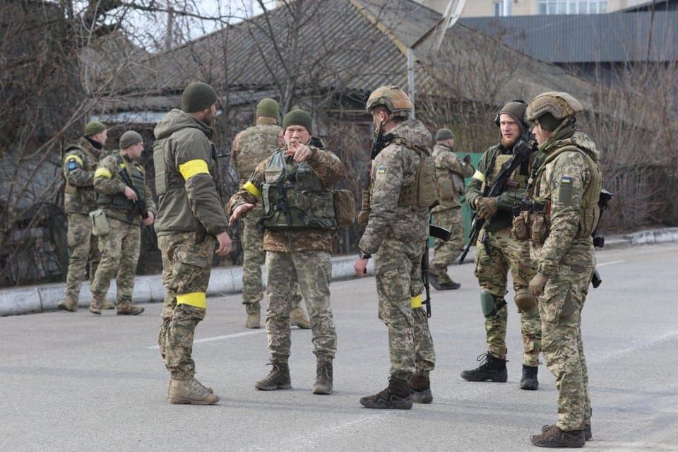 Armata ucraineană anunţă că trupele ruse se pregătesc să ia cu asalt Kievul