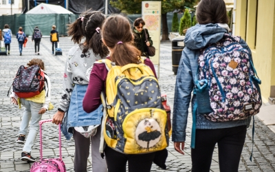 8 cazuri de COVID 19 în școlile din Sibiu raportate în 48 de ore
