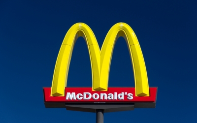 McDonald's, Starbucks şi alte lanţuri americane se retrag din Rusia