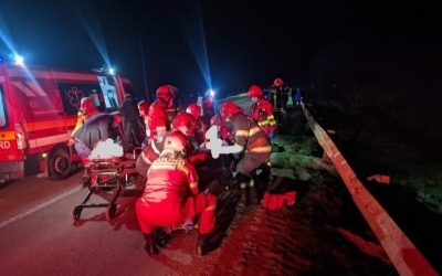 Actualizare: A fost externat și cel de-al doilea tânăr rănit în accidentul dintre Sibiu și Rășinari