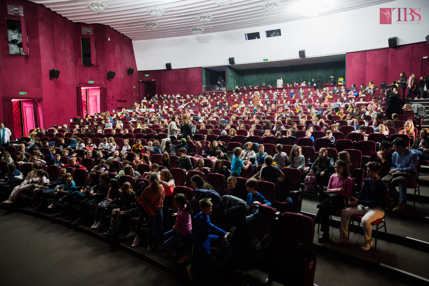 Maraton de spectacole pentru elevi, în această săptămână, la Teatrul de Balet Sibiu