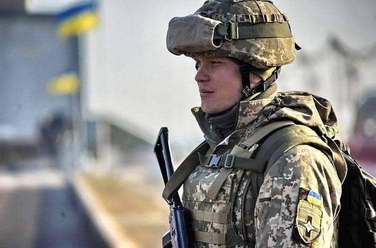 Rusia avertizează SUA să înceteze înarmarea Ucrainei