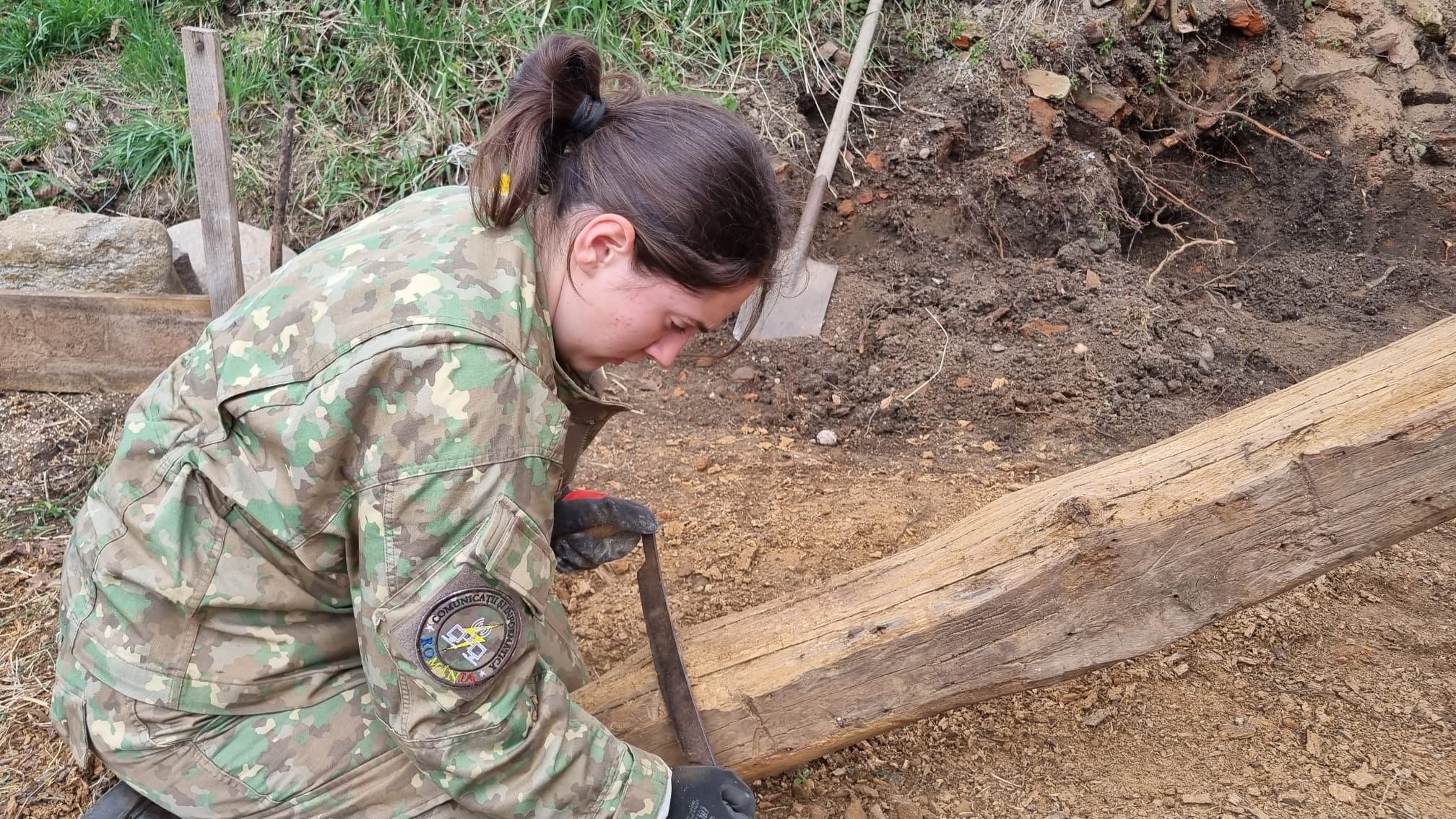 Gusterita casa romaneasca studenti militari