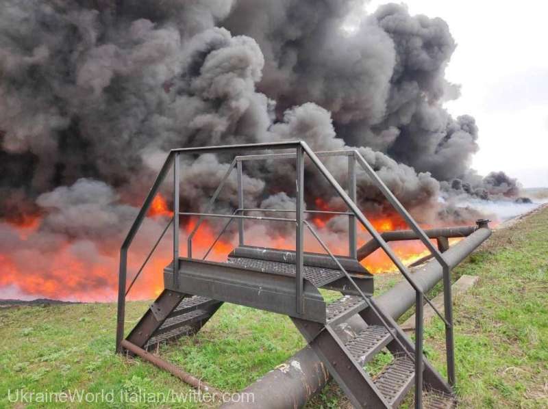 O rafinărie de petrol din Lisiceansk, Ucraina, a fost lovită de forțele ruse, anunță autoritățile locale