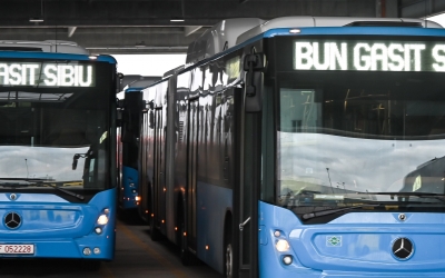 Cadou de Paști: Tursib scoate pe trasee noile autobuze Mercedes. Plus afișaj nou în stații